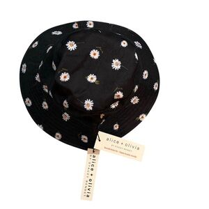 Alice + Olivia Reversible Bucket Hat – Black Daisy / White – NWT